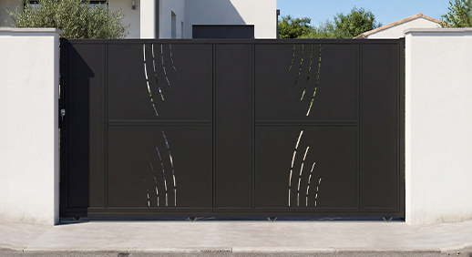 Puerta corredera de acero